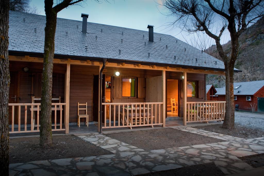 Verneda Mountain Camping 2*